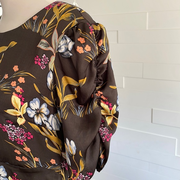 NWT ⭐️HP⭐️ willow & clay Floral MIDI Dress 3/4 Sleeves - M - Picture 4 of 12